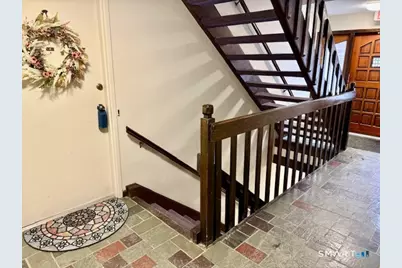 4 Arlington Court #4, Brookfield, CT 06804 - Photo 3