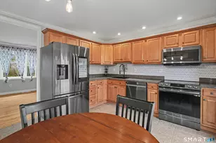 97 Morning Mist Rd, Naugatuck, CT 06770 - Photo 9