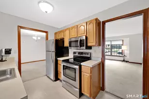 13 Rockhaven Dr, Glastonbury, CT 06033 - Photo 13