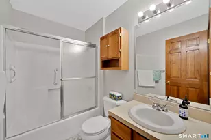 13 Rockhaven Dr, Glastonbury, CT 06033 - Photo 21