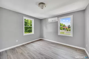 90 Woodhouse Ave, Wallingford, CT 06492 - Photo 9