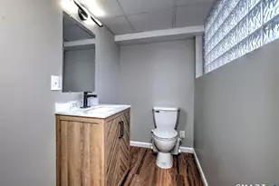 884 Grassy Hill Rd, Orange, CT 06477 - Photo 33