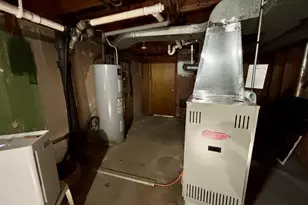 148 Edgewood Dr, Torrington, CT 06790 - Photo 23