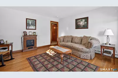 27 Robinwood Road, Waterbury, CT 06708 - Photo 27