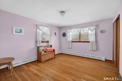 27 Robinwood Road, Waterbury, CT 06708 - Photo 19