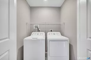 88 Woodhouse Ave, Wallingford, CT 06492 - Photo 13