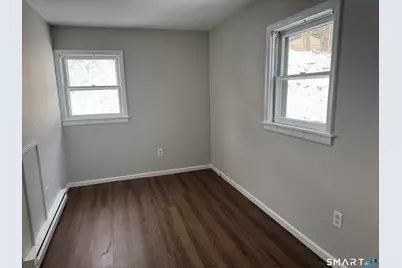 709 Watertown Avenue #2nd Floor, Waterbury, CT 06708 - Photo 9