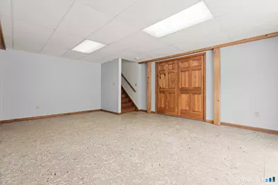 35 Davenport Farm Lane East, Stamford, CT 06903 - Photo 27