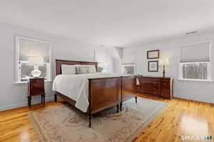 35 Davenport Farm Ln E, Stamford, CT 06903 - Photo 17