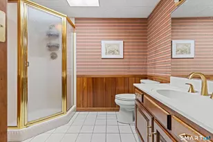 35 Davenport Farm Ln E, Stamford, CT 06903 - Photo 33