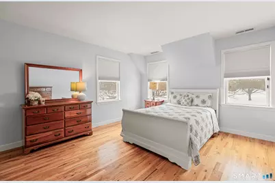 35 Davenport Farm Lane East, Stamford, CT 06903 - Photo 25