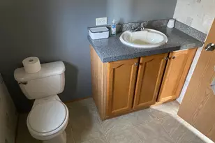 26 N Main St, Branford, CT 06405 - Photo 11