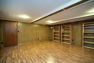 93 Centerbrook Ave, Hamden, CT 06514 - Photo 15