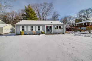 1253 Dunbar Hill Rd, Hamden, CT 06514 - Photo 3