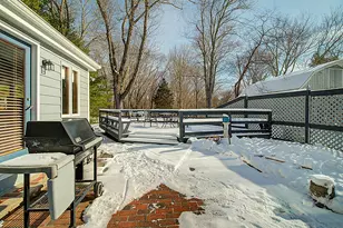 1253 Dunbar Hill Rd, Hamden, CT 06514 - Photo 35