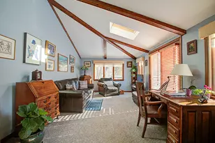 1253 Dunbar Hill Rd, Hamden, CT 06514 - Photo 17