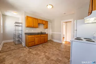 45 Boulanger Ave, West Hartford, CT 06110 - Photo 7