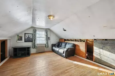 81 Wall Street, Meriden, CT 06450 - Photo 17