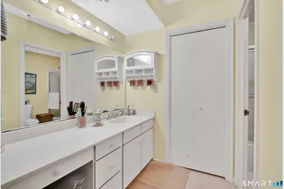 799 Prospect Avenue #APT A5, West Hartford, CT 06105 - Photo 23