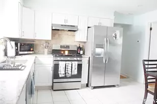 228 Jennings Rd, Fairfield, CT 06825 - Photo 9