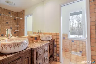 5 Mohawk Ln, Woodbridge, CT 06525 - Photo 27