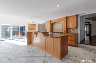 5 Mohawk Ln, Woodbridge, CT 06525 - Photo 17