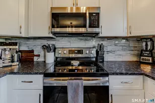 417 Churchill Dr, Newington, CT 06111 - Photo 13