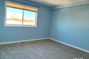 27 Crows Nest Ln, Danbury, CT 06810 - Photo 11