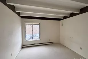 26 Prospect St, Manchester, CT 06040 - Photo 7