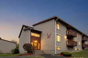 26 Prospect St, Manchester, CT 06040 - Photo 1