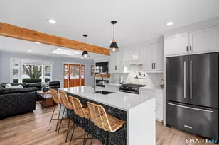 136 Shadow Ridge Rd, Stamford, CT 06905 - Photo 5