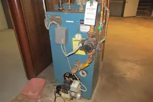 50 Dale St, East Haven, CT 06513 - Photo 17