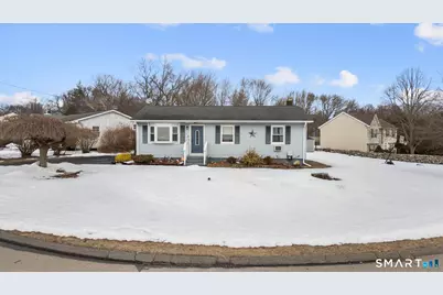 40 Iannotti Lane, Derby, CT 06418 - Photo 1