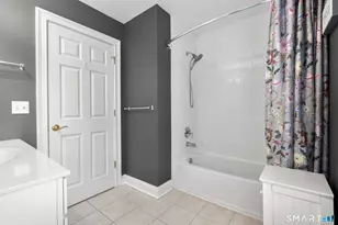 39 Maple Tree Ave, Stamford, CT 06906 - Photo 23