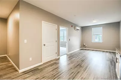 9 Steele Boulevard #204, Berlin, CT 06037 - Photo 3