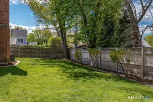 12 Walmsley Rd, Darien, CT 06820 - Photo 33