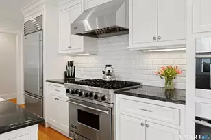 12 Walmsley Rd, Darien, CT 06820 - Photo 13