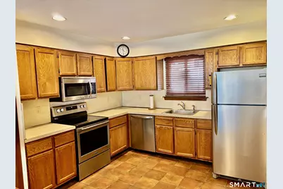 14 Idlewood #14, Bethel, CT 06801 - Photo 3