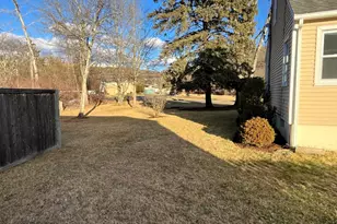 98 Wooster St, Bethel, CT 06801 - Photo 17