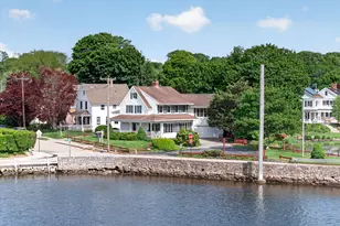 40 Holmes St, Stonington, CT 06355 - Photo 1