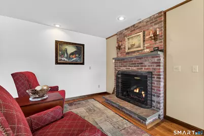 40 Holmes Street, Stonington, CT 06355 - Photo 11