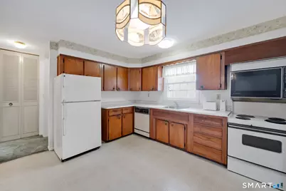 415 Cascade Drive, Fairfield, CT 06825 - Photo 7