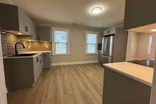 22 Dwight St, Ansonia, CT 06401 - Photo 7