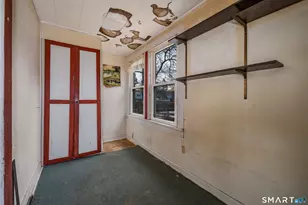 38 Grove St, Branford, CT 06405 - Photo 5