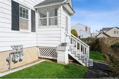 104 Palmer Avenue #1, Stamford, CT 06902 - Photo 3