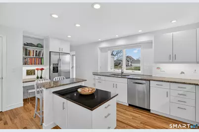 83 Old North Road, Stonington, CT 06355 - Photo 9