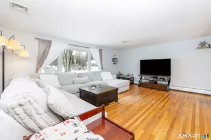 2 Lionel Dr, Simsbury, CT 06070 - Photo 3