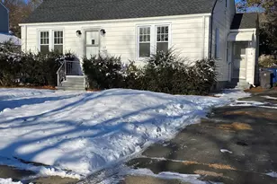 64 Glenview Terrace, New Haven, CT 06515 - Photo 1