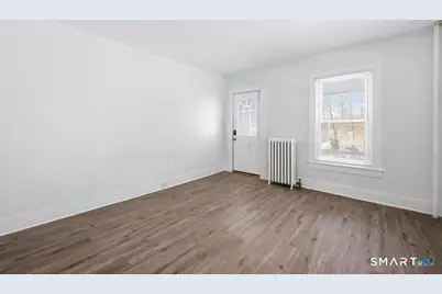 29 Lincoln Place, Bristol, CT 06010 - Photo 5