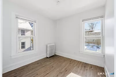 29 Lincoln Place, Bristol, CT 06010 - Photo 17